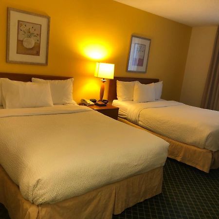 Baymont By Wyndham Coon Rapids Hotel Ngoại thất bức ảnh
