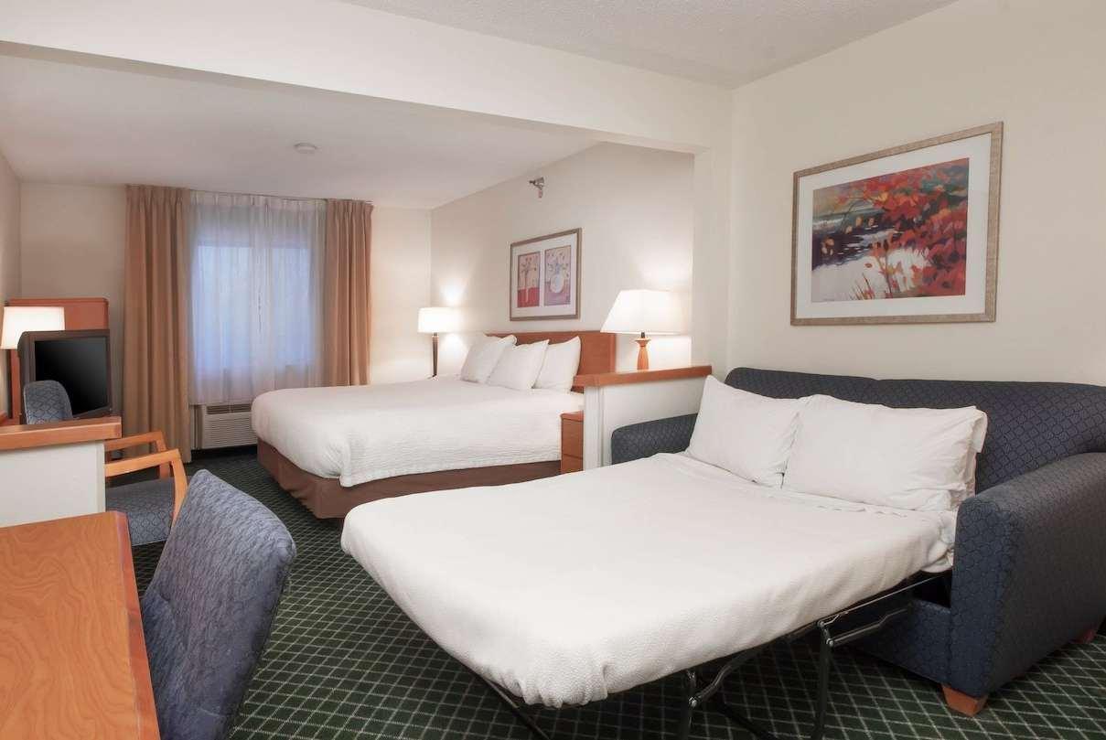 Baymont By Wyndham Coon Rapids Hotel Ngoại thất bức ảnh