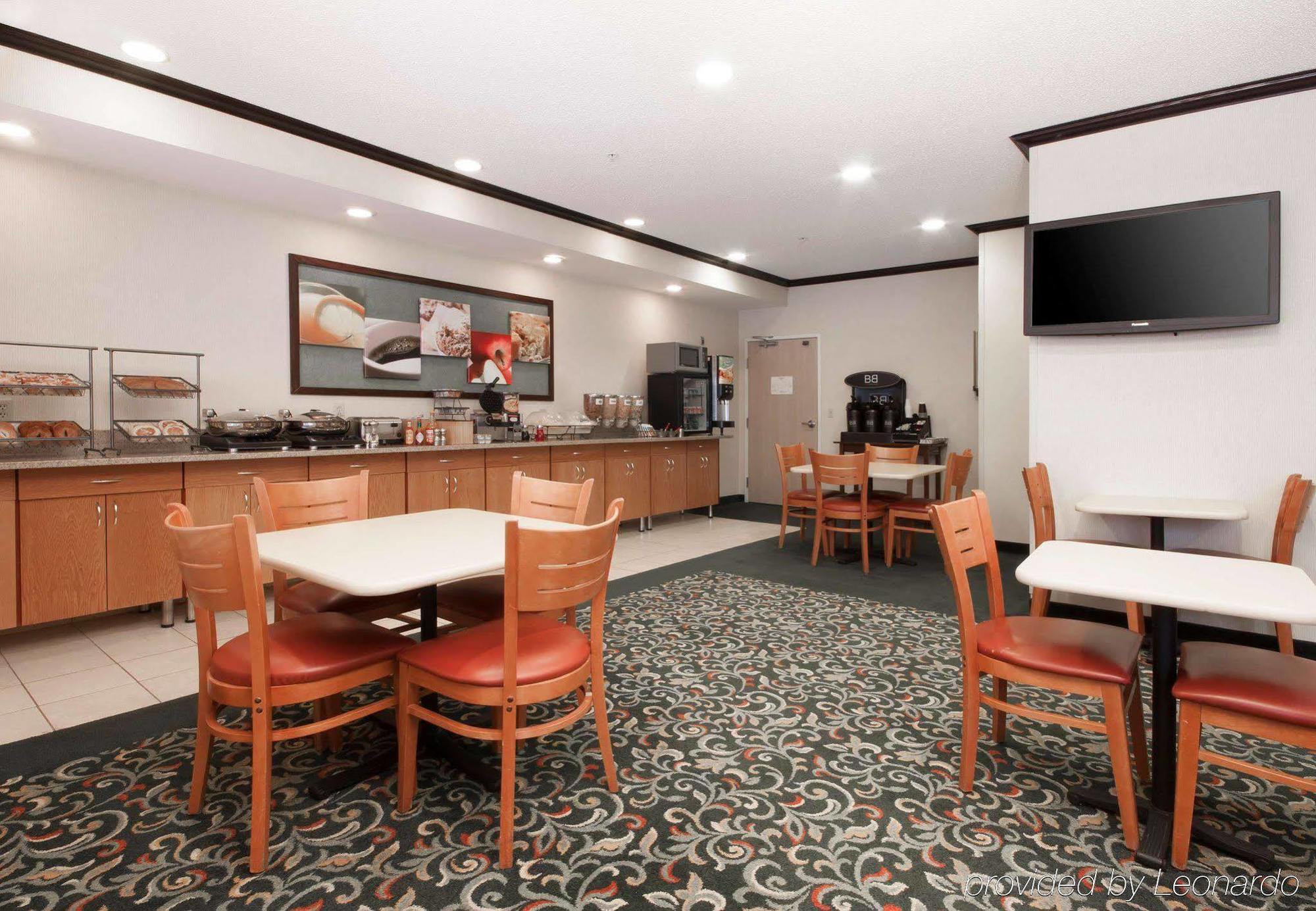 Baymont By Wyndham Coon Rapids Hotel Ngoại thất bức ảnh
