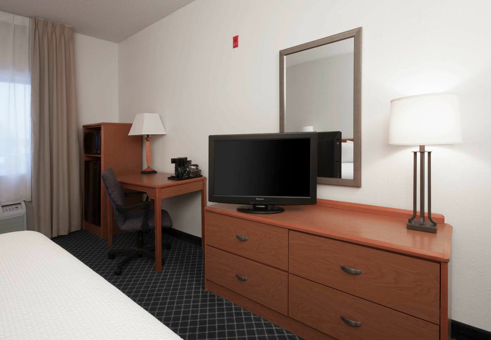 Baymont By Wyndham Coon Rapids Hotel Ngoại thất bức ảnh