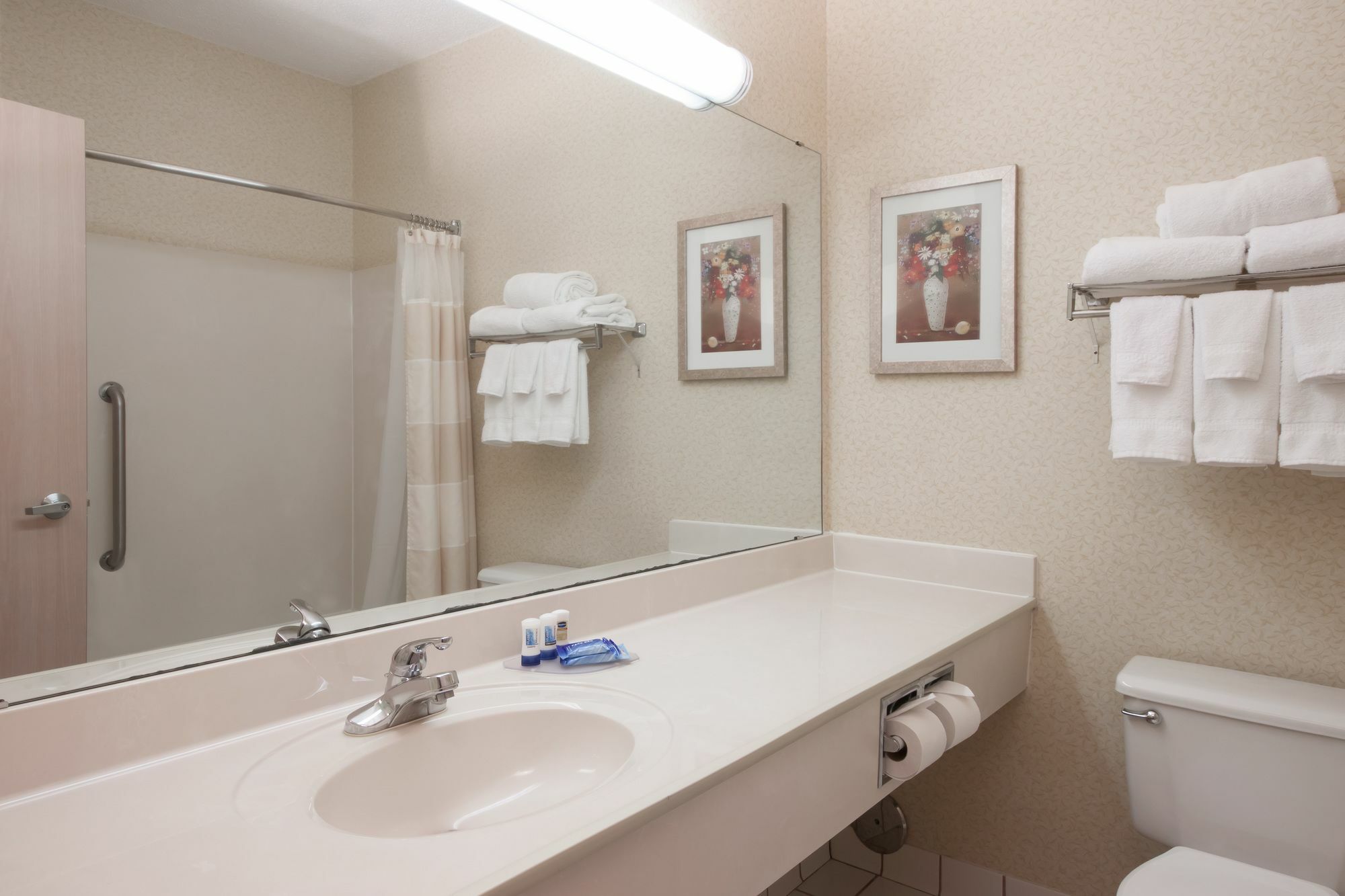 Baymont By Wyndham Coon Rapids Hotel Ngoại thất bức ảnh