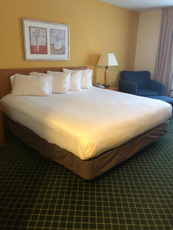 Baymont By Wyndham Coon Rapids Hotel Ngoại thất bức ảnh